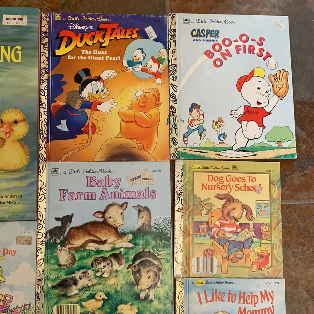 LOT of 13 Little Golden Books - Picture 3 of 6